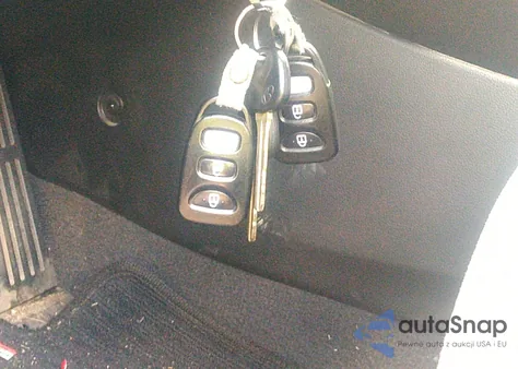 2013 Hyundai Elantra Gls from USA, damaged, VIN 5NPDH4AE3DH388183